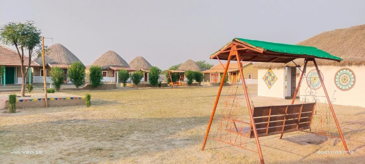 Rann Visamo Resort Bherandiāla Exteriör bild