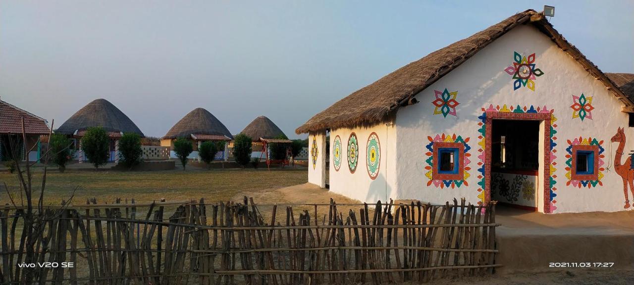 Rann Visamo Resort Bherandiāla Exteriör bild