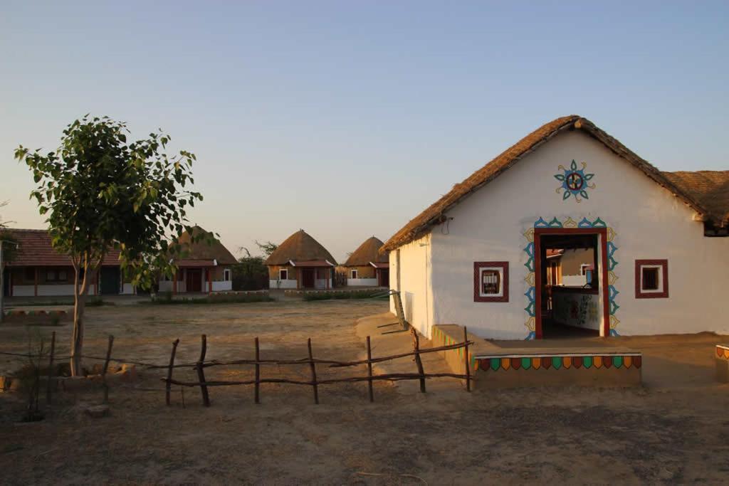 Rann Visamo Resort Bherandiāla Exteriör bild