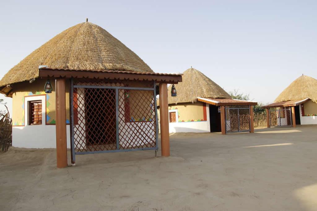 Rann Visamo Resort Bherandiāla Exteriör bild